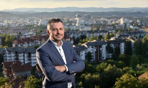 IGOR RADOJIČIĆ SE ZVANIČNO VRAĆA U IGRU Bivši gradonačelnik Banjaluke osnovao novu političku organizaciju