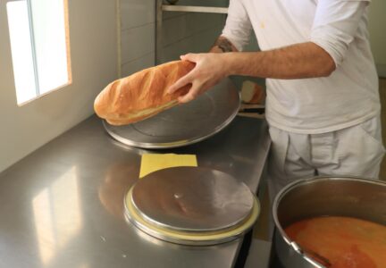 PORAŽAVAJUĆA STATISTIKA U BiH 19.000 osoba dolazi po obrok u javnu kuhinju