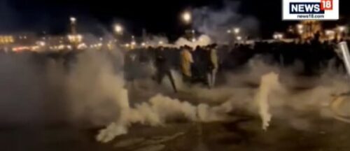 NAPETO U FRANCUSKOJ Sukob policije i demonstranata u Parizu (VIDEO)