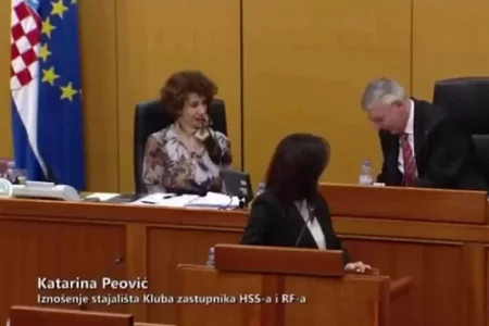 Urnebesne montaže zastupnika u hrvatskom saboru dok slušaju narodnjake preplavile internet (VIDEO)