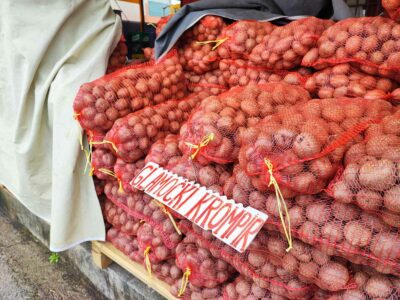 PRIMORANI DA „ŠVERCUJU“ ĐUBRIVO I SJEME IZ SRBIJE Poljoprivrednici iz RS u grčevitoj borbi sa poskupljenjima, kupuju na kilo