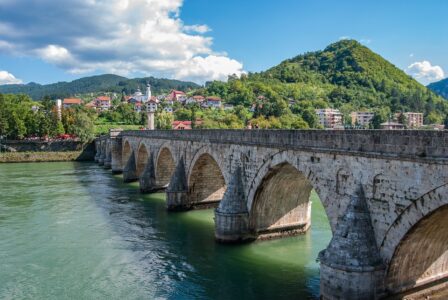 Višegrad sve češće na mapi turista iz cijelog svijeta: Strance najviše zanima Andrić
