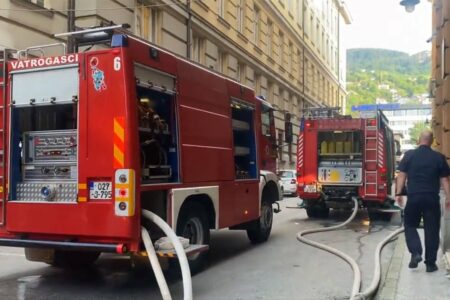 Ugašen požar na petom spratu KPZ-a Sarajevo