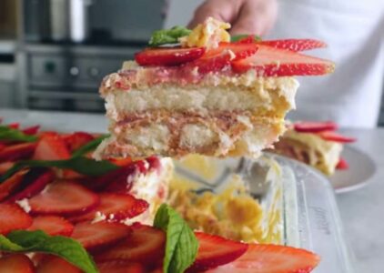 NAPRAVITE VOĆNI TIRAMISU KAO ITALIJANI Osvježavajući kolač za vrele ljetne dane