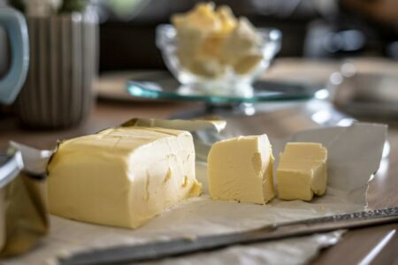 BOGAT VITAMINOM A Razlika između margarina i maslaca