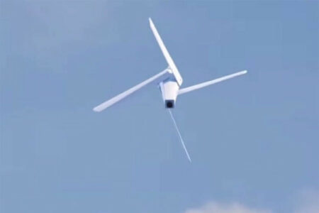 Predstavljen novi ruski dron kamikaza – uništava sve pred sobom (VIDEO)