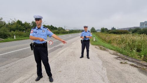 POLICIJA NA TERENU Udes kod Čelinca, obustavljen saobraćaj