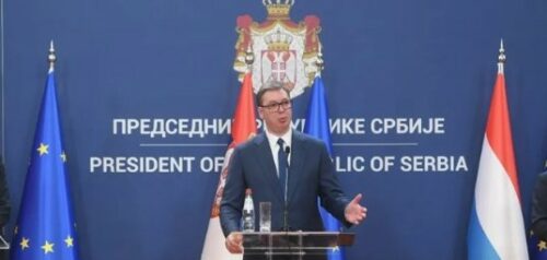 (VIDEO) „PRED NAMA JE TEŠKO VRIJEME“ Vučić: Pokazaćemo svijetu kako se štite nacionalni i državni interesi Srbije