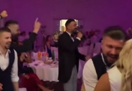 I OVO JE BOSNA I HERCEGOVINA Pravoslavni sveštenik zapjevao na hodžinom vjenčanju (VIDEO)