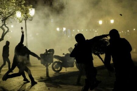 Čistka u grčkoj policiji nakon pogibije navijača: Smijenjeno pet visokih zvaničnika