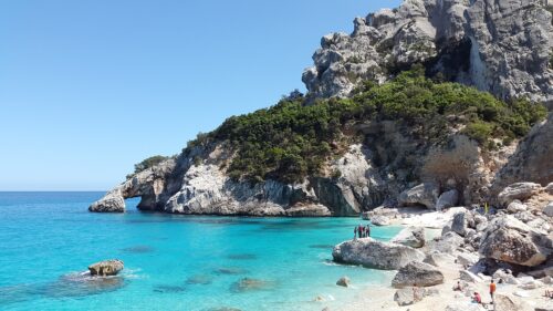 Italija uvodi mjere zbog navale turista: Ulaznice, kazne, rezervacije na plažama…