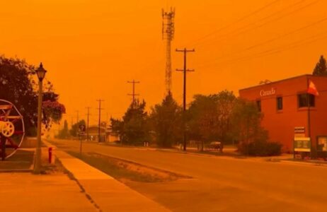 „SVI ĆE BITI EVAKUISANI“ Zastrašujući prizori iz područja zahvaćenih požarom (VIDEO)