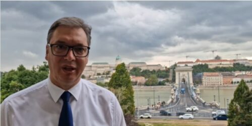 Vučić čestitao Dan srpskog jedinstva (VIDEO)