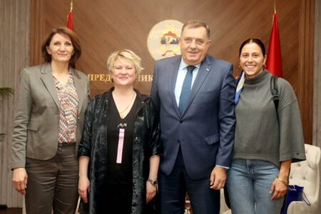 Dodik: Podrška Pokretu za košarku „Marina Maljković“ (FOTO)