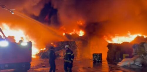 DRAMA U KOMŠILUKU Veliki požar u osječkoj fabrici, na snazi upozorenje građanima (VIDEO)