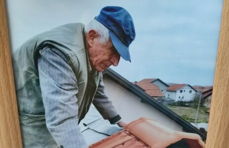 Neumorni Petar (90) još se bavi građevinarstvom: Počeo sa 17 godina i do sada izgradio više od 100 objekta (FOTO)