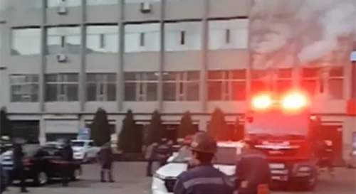 Požar u fabrici za proizvodnju uglja, ima poginulih (VIDEO)