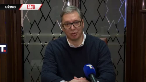 Vučić povodom razbijanja gradske skupštine: „Potvrdili su da su siledžije i nasilnici“