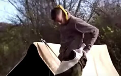 DRŽAVO, STIDIŠ LI SE? Mladić iz BiH radi za 30-ak KM dnevno i spava u šatoru (VIDEO)