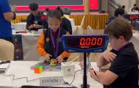 VIDEO ĆETE GLEDATI NEKOLIKO PUTA Djevojčica (6) složila Rubikovu kocku za 6 sekundi