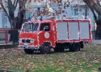 IDEJA ZA SVAKU POHVALU Vatrogasci iz Mostara ukrasili vozilo i oduševili region (VIDEO)
