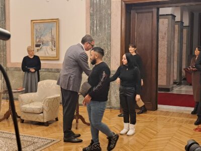 Vučić nakon sastanka sa Maricom, ženom koja je digla region na noge: Upozorenje Mihajlovićeve signal onima koji rade sa majkama i djecom