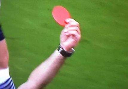 EVO ŠTA TO ZNAČI Sudija pokazao okrugli crveni karton u FA kupu