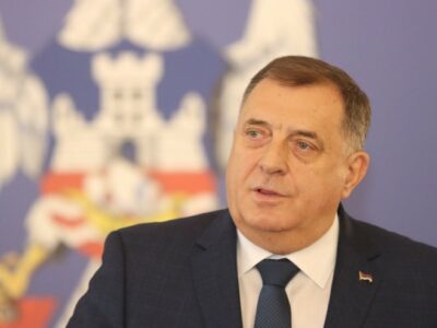 „ŠMIT SE PETLJA GDJE MU NIJE MJESTO“ Dodik: Realno da glavni pregovarač bude iz Srpske