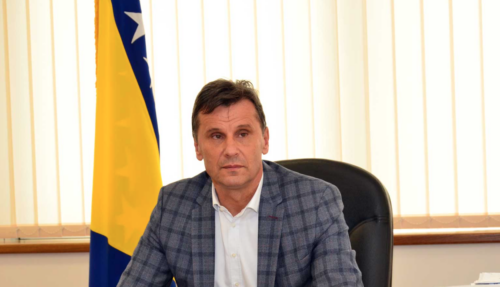 “RADIO JE ISTO ŠTO I DRUGI” Oglasio se Bakir Izetbegović, prokomentarisao presudu Novalića