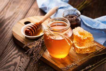 PREPORUKA STRUČNJAKA Pozitivna dejstva konzumiranja meda prije spavanja na zdravlje