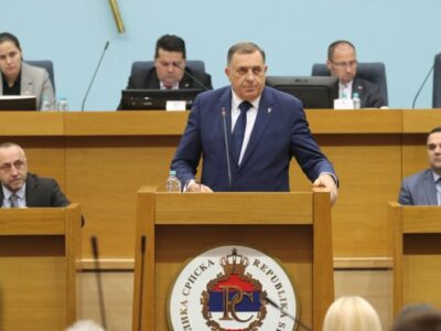 POSEBNA SJEDNICA NSRS Dodik: Ukinuti Šmitove odluke u roku od sedam dana