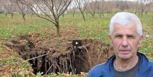(VIDEO) OVO JE VELIKO ČUDO Mirsadu iz Gornjeg Vakufa-Uskoplja se zemlja otvorila i napravila rupu od 3 metra