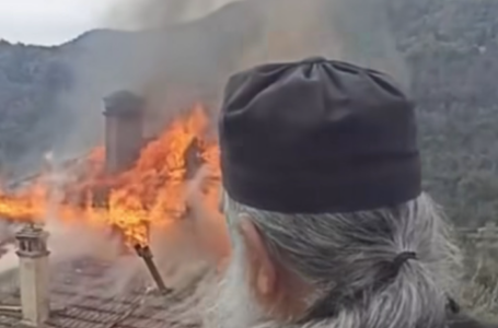 SVETINJE U PLAMENU! Požar progutao dio manastira na Svetoj Gori