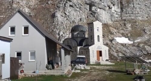 UDALJEN 5 KILOMETARA OD EPICENTRA Manastir Somina oštećen u zemljotresu
