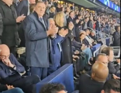 (VIDEO) DODIK NA „PARKU PRINČEVA“ Predsjednik RS u Parizu prisustvovao utakmici Lige šampiona