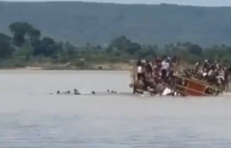TRAGEDIJA U AFRICI Najmanje 58 ljudi poginulo u prevrtanju broda