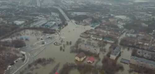 POPLAVE U RUSIJI Nivo vode Urala u Orenburgu premašio opasan nivo za 224 centimetra
