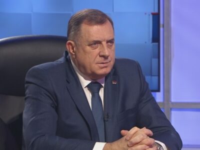 USVOJIĆEMO SVOJ IZBORNI ZAKON DO 20. APRILA Dodik prokomentarisao sastanak Vučića i Šmita