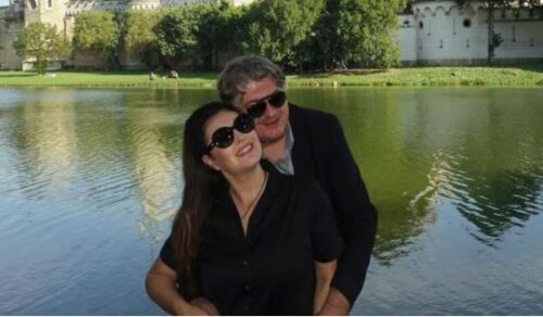 (FOTO) „KRAJ JE BLIZU, ŽAO MI JE“ Oglasio se Toni Bijelić nakon što je prenoćio u dvorcu koji je ostavio pjevačici nakon razvoda