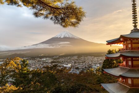 KAKO JAPANCI „TJERAJU“ TURISTE Planina Fudži i ulica gejši u Kjotu biće „skriveni“ od turista