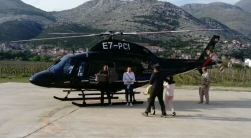 MAJKA I BEBA SE VRATILE U TREBINJE Helikopterski servis Srpske na visini zadatka: Uspješno izvršen vazdušni medicinski transport