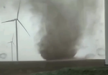 (VIDEO) NEVRIJEME U SRBIJI Pješčana oluja napravila haos