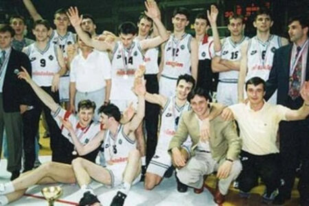 (VIDEO) NA DANAŠNJI DAN ISPISANA ISTORIJA Košarkaši Partizana prije 32 godine postali prvaci Evrope