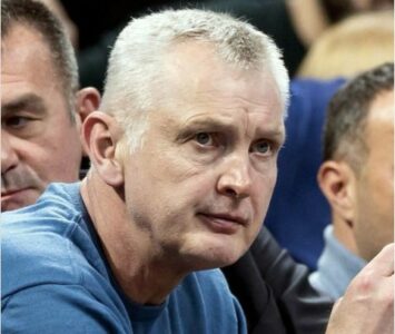(VIDEO) SMIJEH DO SUZA Paspalj ispričao kako je legendarni trener Partizana birao ko će da igra