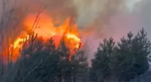 (VIDEO) POŽAR KOD TESLIĆA Vatra se brzo širi zbog vjetra, mještani zabrinuti