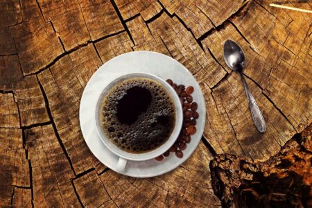 STRUČNJACI TVRDE DA TO NIJE DOBRO: Zašto ne treba piti kafu odmah poslije jela