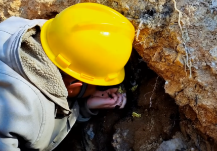 „ULAŽEMO NADLJUDSKE NAPORE“ Spasilačke ekipe i dalje pokušavaju doći do rudara zatrpanog zemljom